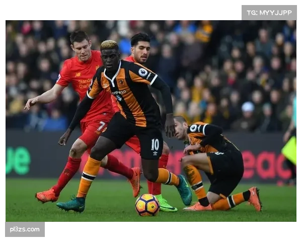 马赛31个失球暴露防线不稳 高位压迫战术下防守落位存结构性缺陷 马赛31个失球暴露防线不稳 高位压迫战术下防守落位存结构性缺陷