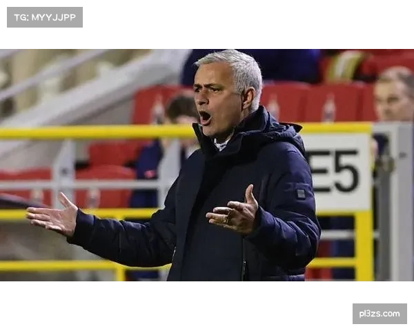 贝蒂斯进攻组织缺乏纵深 过多横传回传降低威胁性 贝蒂斯进攻组织缺乏纵深 过多横传回传降低威胁性